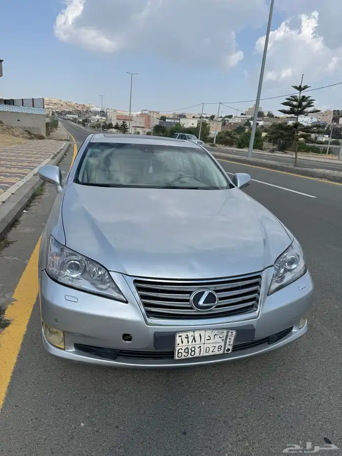 لكزس 2012 تم اللبيع 2