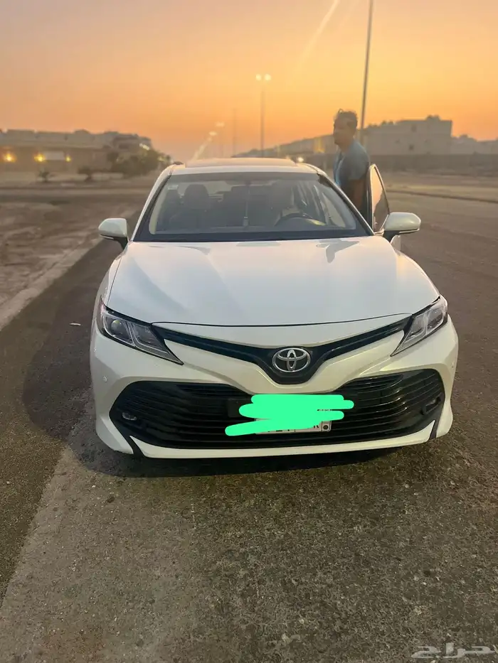 كامري موديل 2019 فل ابشن   فتحه   اتوماتيك اللون ابيض 4