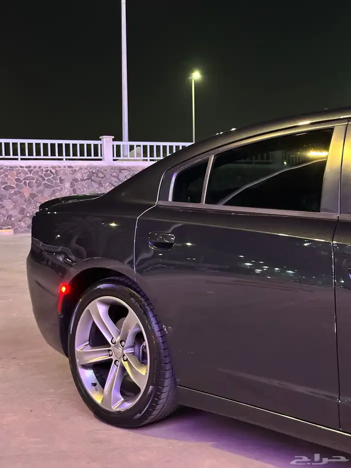 دوج تشارجر 2018 V6 6