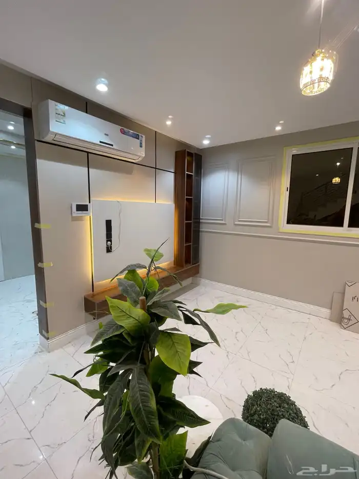 تفصيل غرف نوم وتركيب ديكورات خشبية والتنجيد دهان الأبواب 11