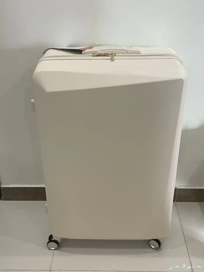 شنط سفر تم البيع 1