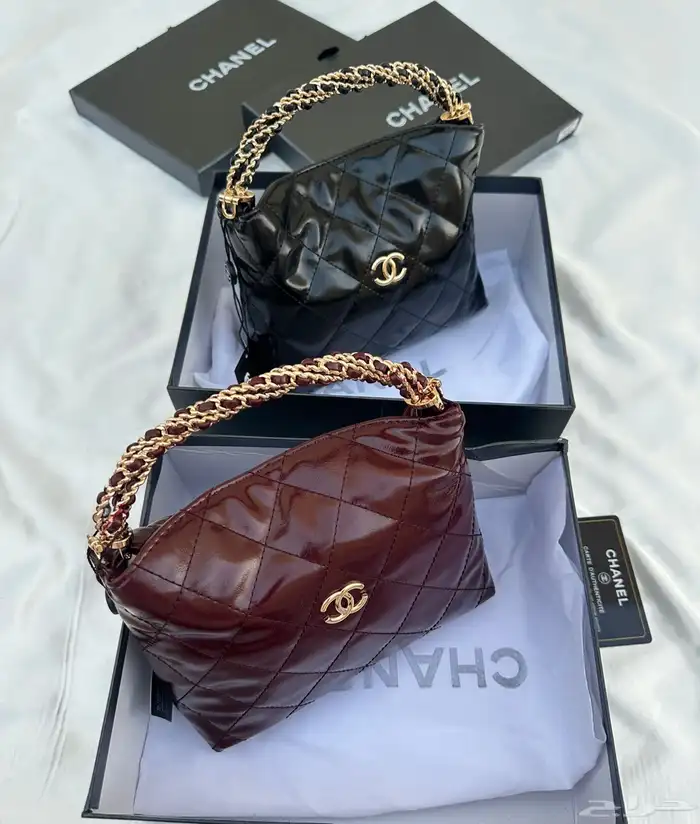 شنط اقنر وسان لوران وشانيل 19