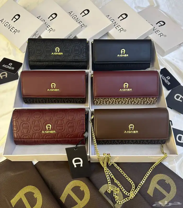 شنط اقنر وسان لوران وشانيل 73