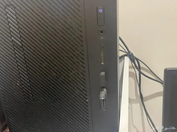 كمبيوتر شخصي للبيع 1