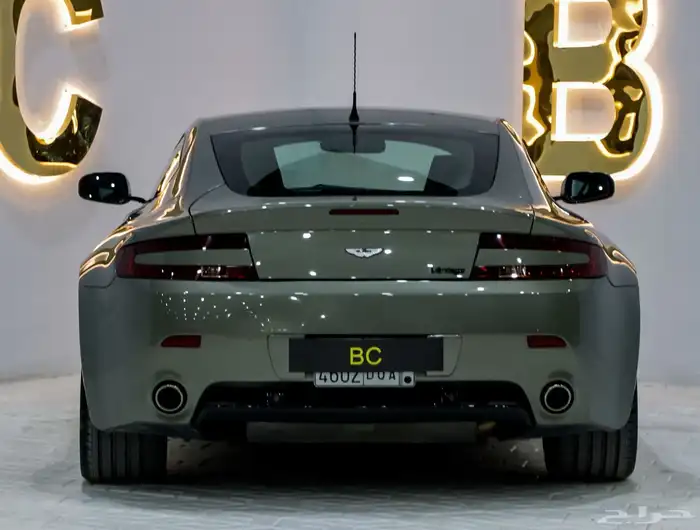 استون مارتن 2006 Aston Martin 6