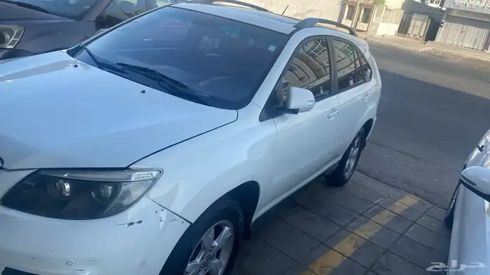 سيارة BYD s6 2016 2
