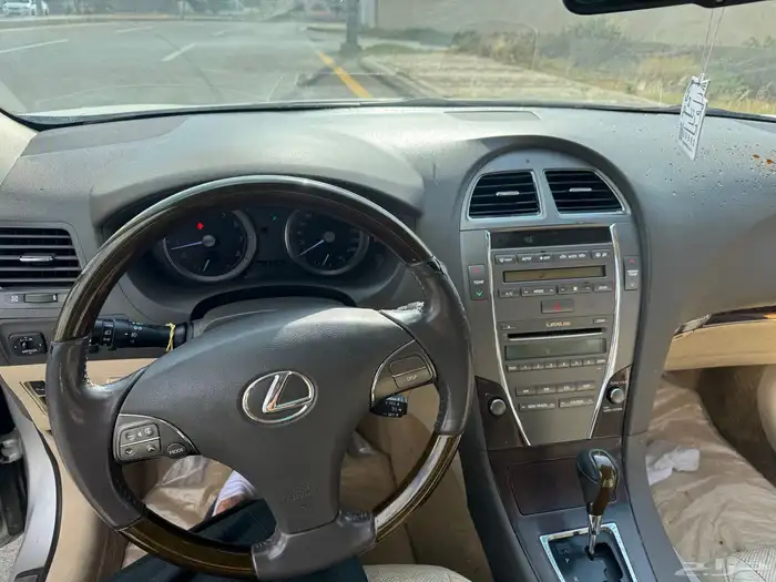 لكزس 2012 تم اللبيع 17