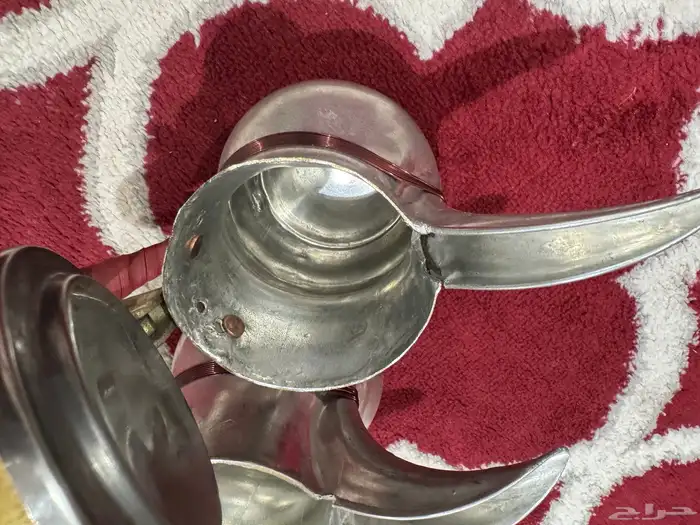 للبيع ثلاث دلال بغداديه خوات طقم نحاس احمر 8