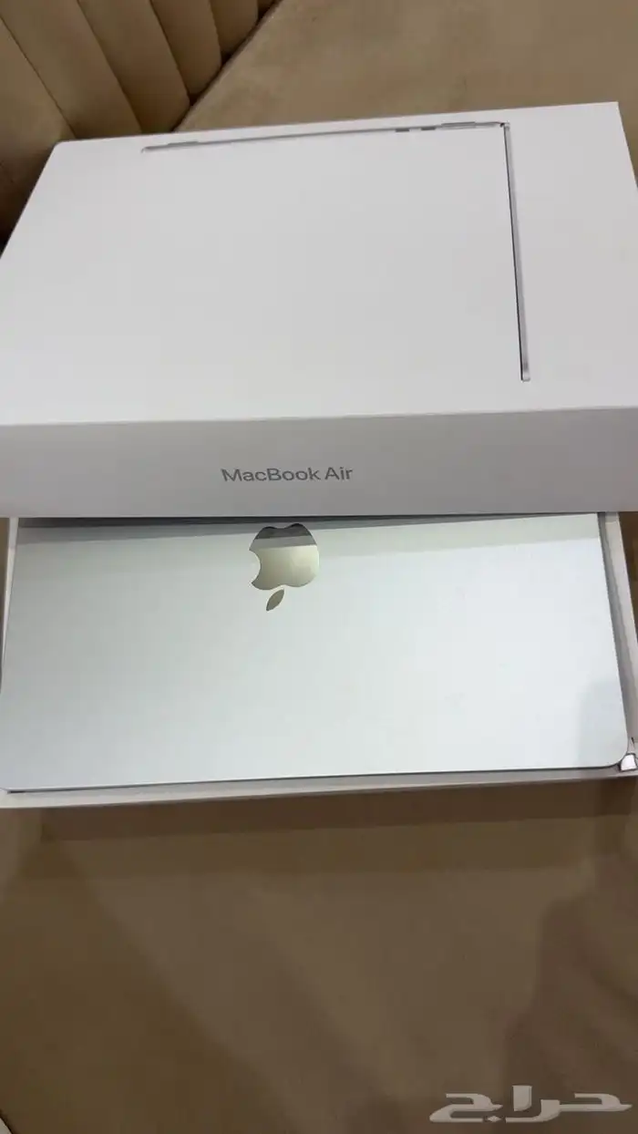 ماك بوك 0