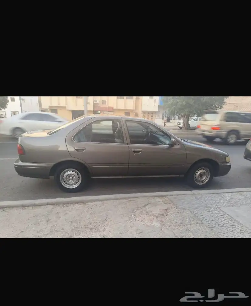 Nissan sunny 10 Riyal k petrol me pura yanbu ka safar 1