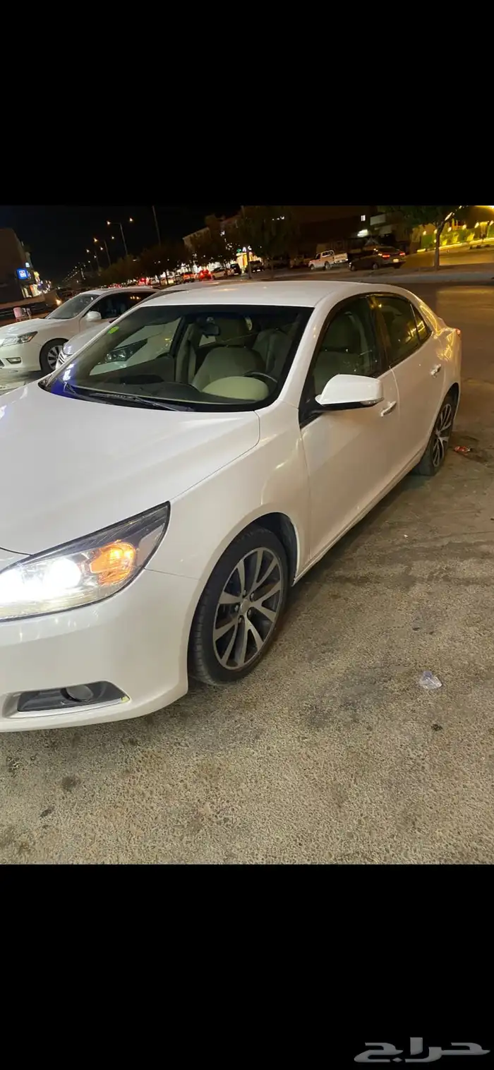 للبيع ماليبو 2015 4 سلندر 0