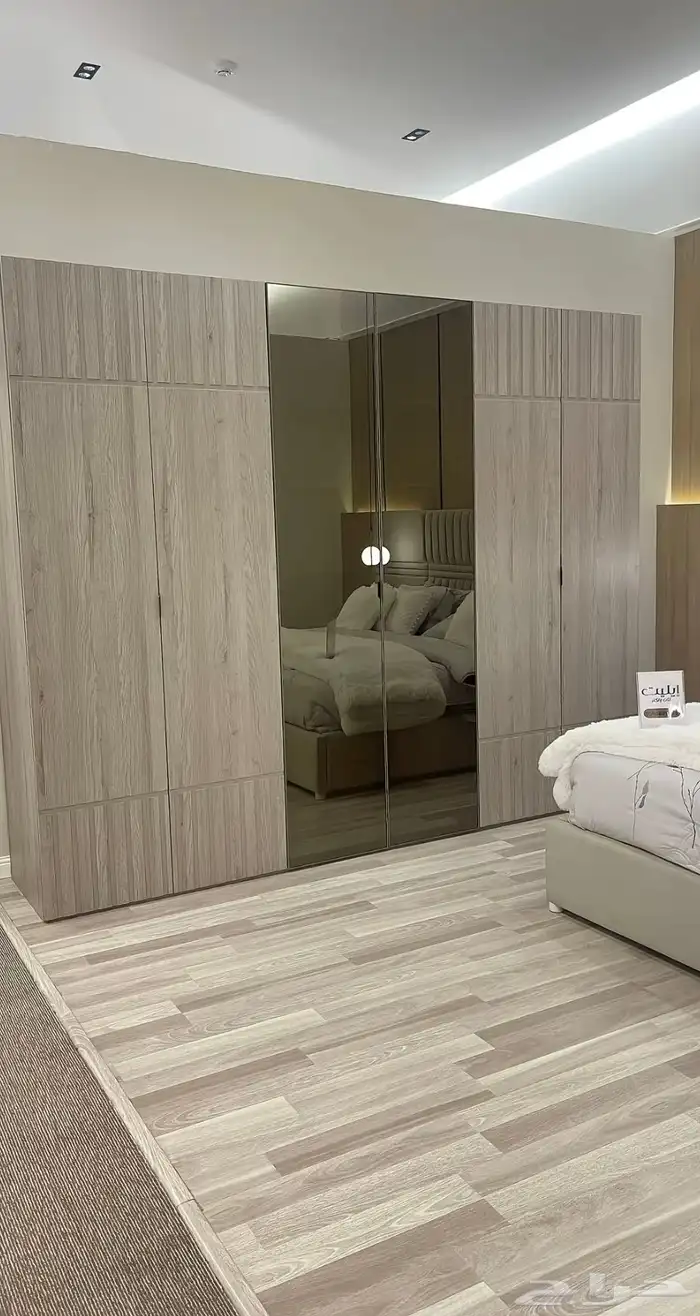 تفصيل غرف نوم وتركيب ديكورات خشبية والتنجيد دهان الأبواب 1