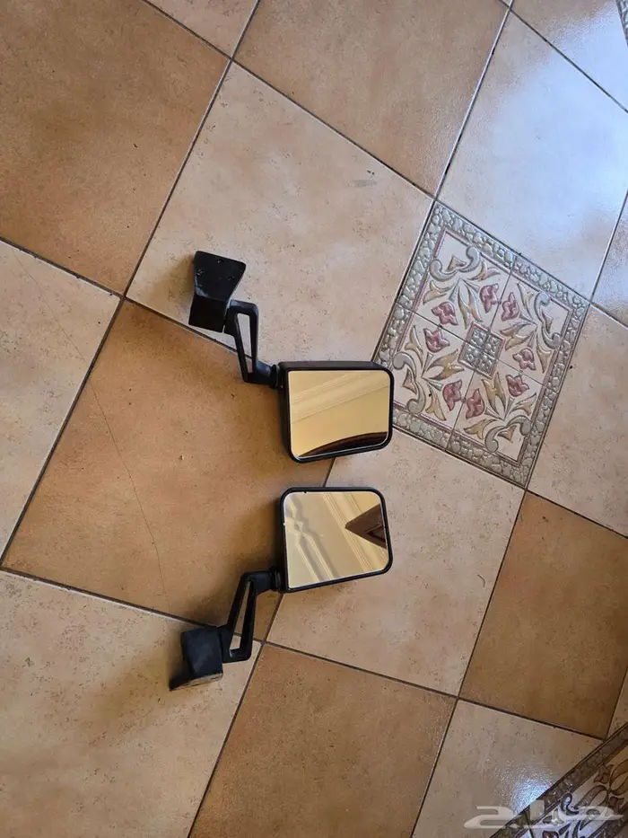 مرايات رانجلر كلاسيك 1