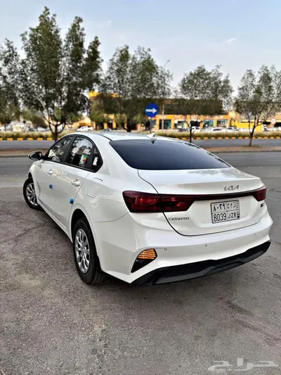 عرض اليوم ولفترة محدودة كيا سيراتو2024 ايجار يومي ب(98)ريال 4
