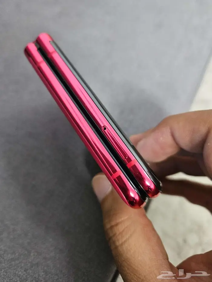 موتورولا رازر 40 الترا Motorola 5