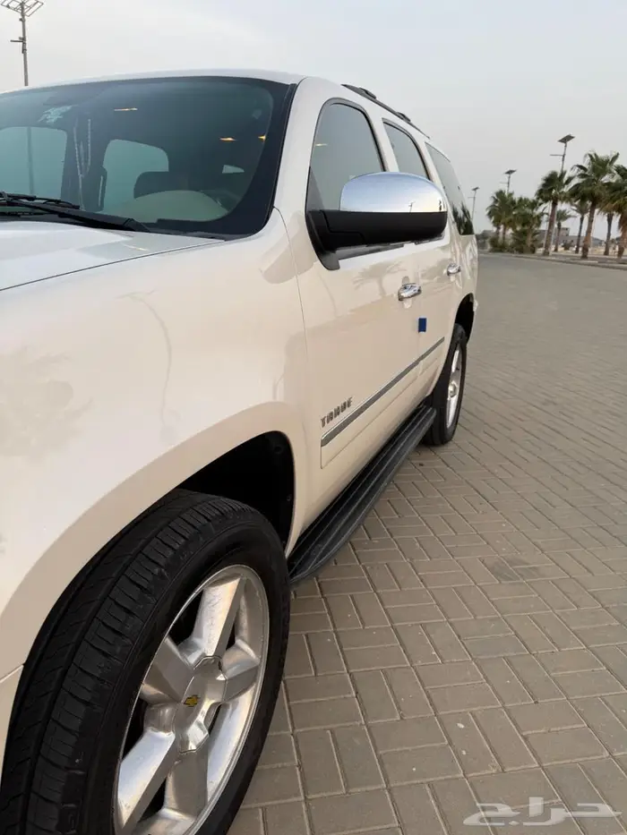 تاهو 2013 LTZ نظيف جدا 7