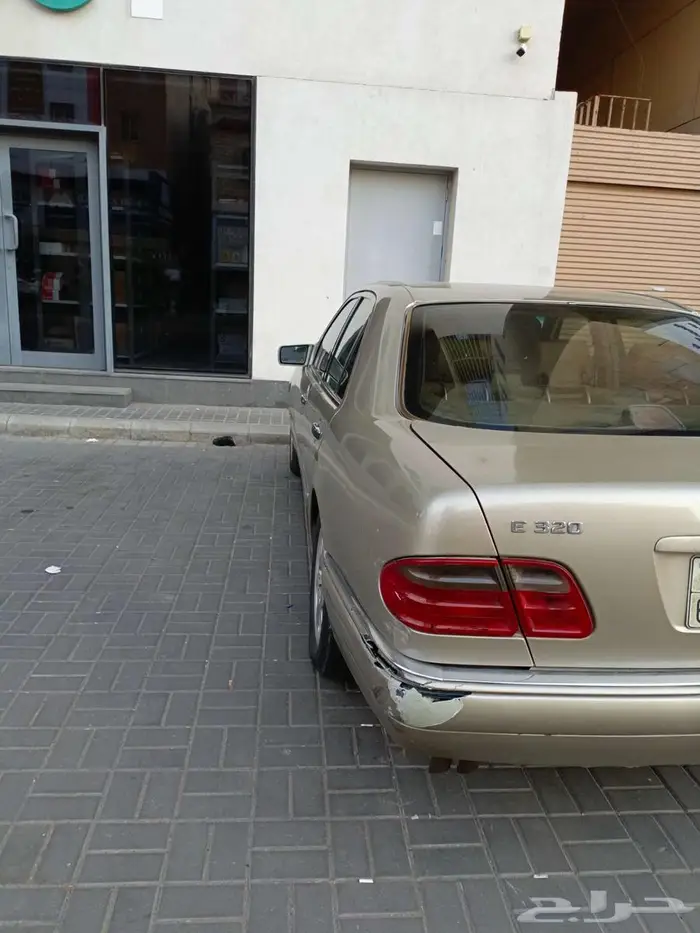 مرسيدس أبو عيون 98  320 20