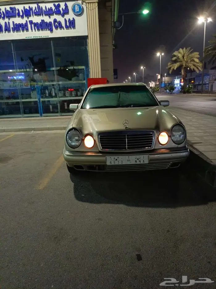 مرسيدس أبو عيون 98  320 24