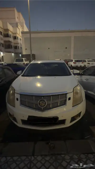 للبيع كاديلاك اس ار اكس 2010 نضيف 3