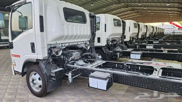 متوفر ايسوزو دينا 4 طن و 5 طن موديل 2025 بأقل الأسعار 1