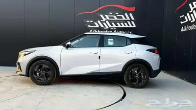 جاك امزوم GL GS3 نص فل 2025 لدى شركة عبدالمجيد الخضر 2