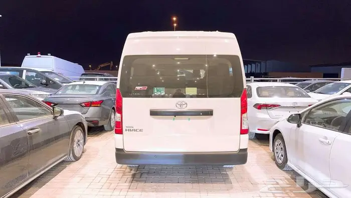 تويوتا هاي اس ركاب سقف عالي اوتوماتيك ديزل 2025 1