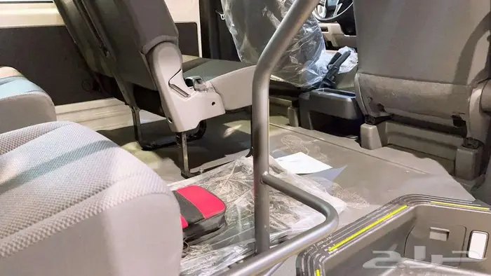 تويوتا هاي اس ركاب سقف عالي اوتوماتيك ديزل 2025 5