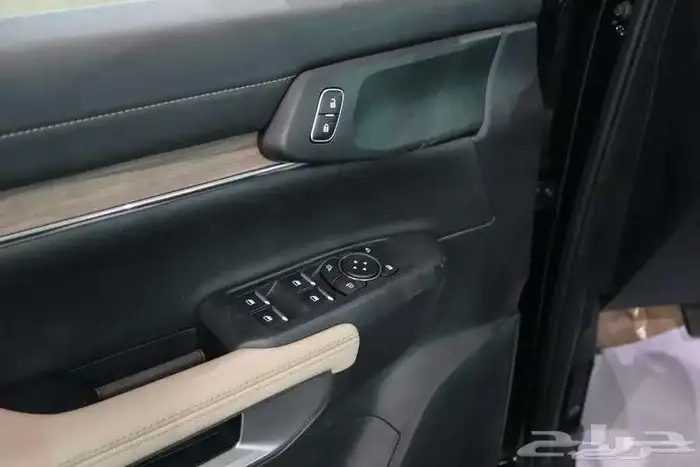 فورد ايفرست XLT 2025 نص فل كاش وبنك 20