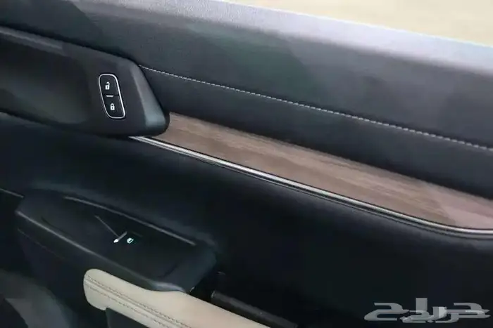 فورد ايفرست XLT 2025 نص فل كاش وبنك 19