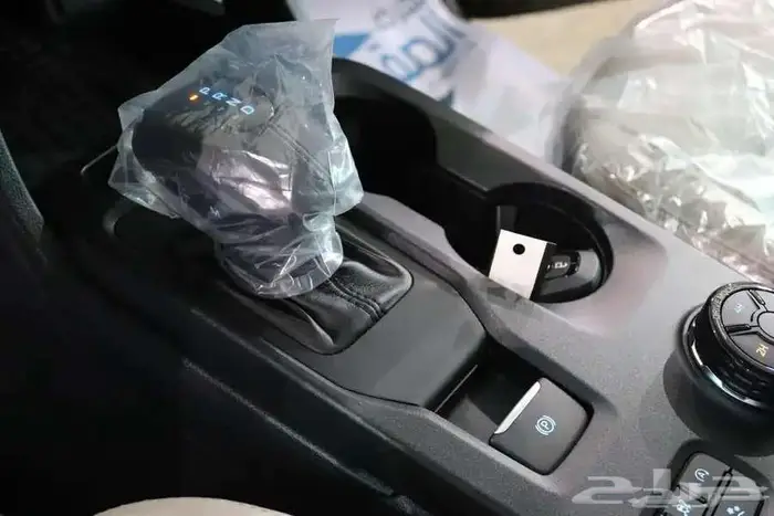 فورد ايفرست XLT 2025 نص فل كاش وبنك 11