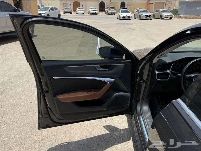 أودي A6 Audi استخدام شخصي للبيع 8
