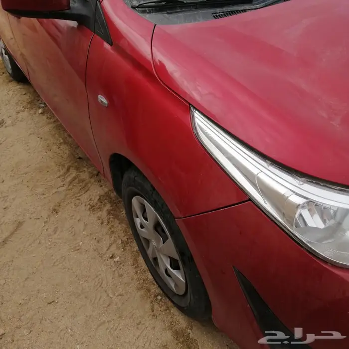 سيارتين للبدل بسيدان أو سيارة رياضية. ليس للبيع 5