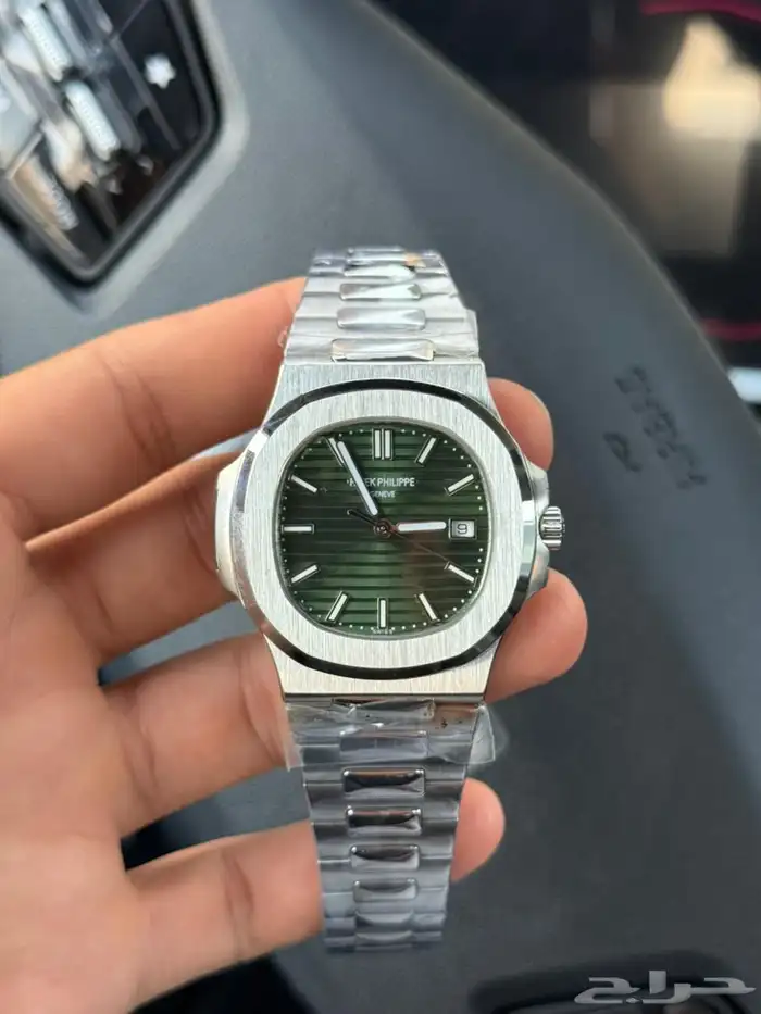 ساعة باتيك فيليب نوتيلس 5711 كوبي سويسري 0