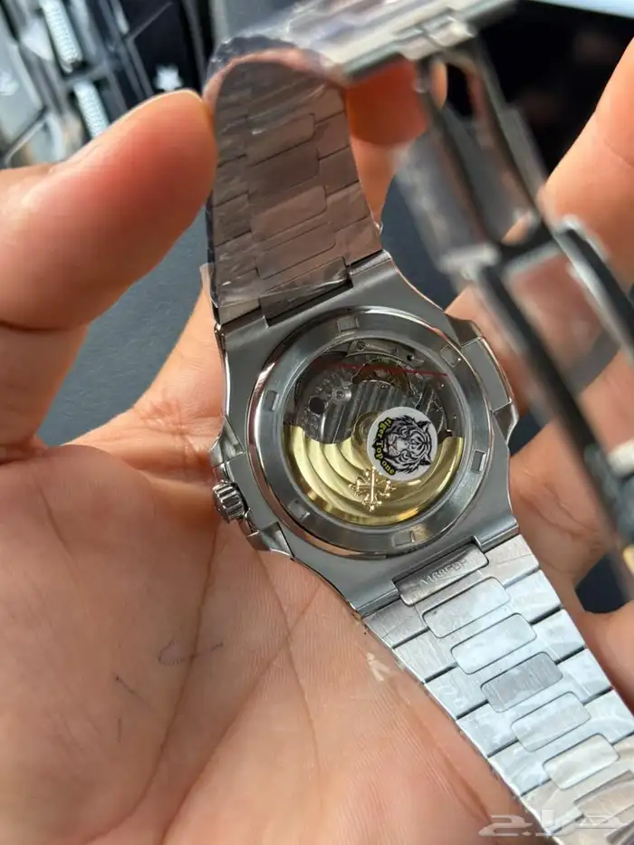 ساعة باتيك فيليب نوتيلس 5711 كوبي سويسري 3