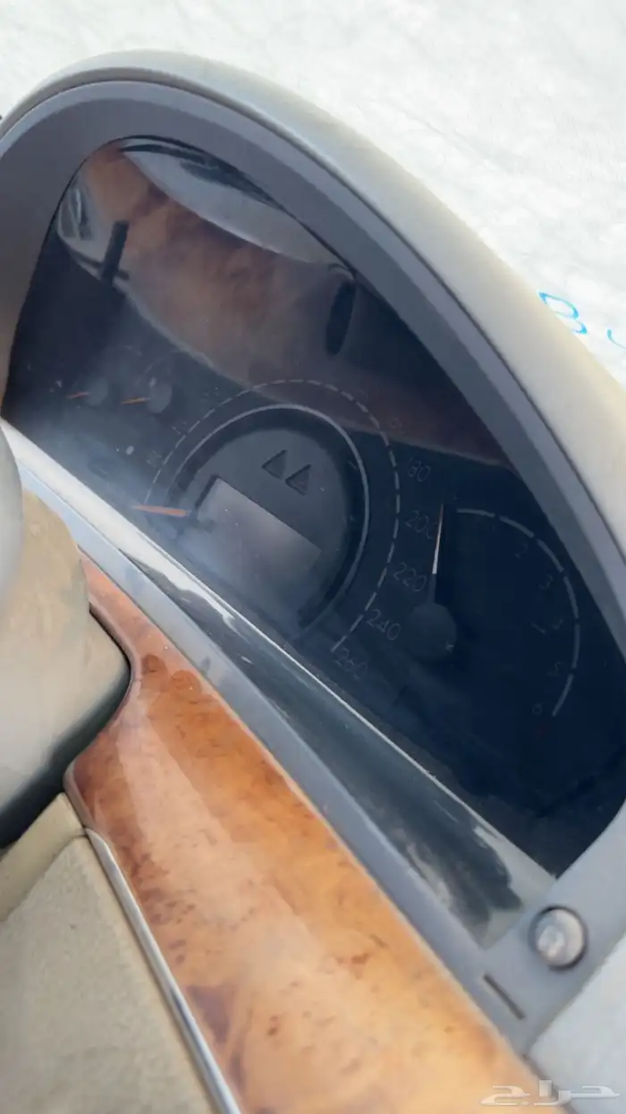 قطع مرسيدس فياقره 350s 0