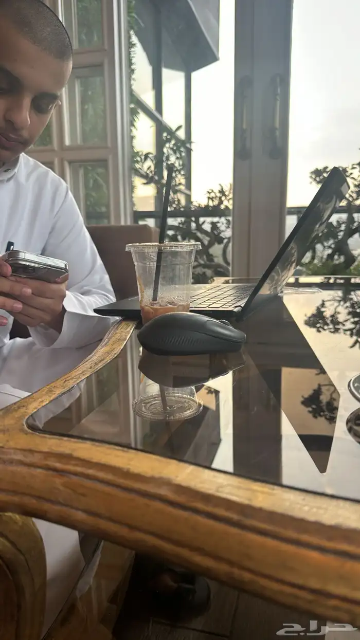 اثاث كلاسيك للبيع طاولات وكراسي صوفه 2