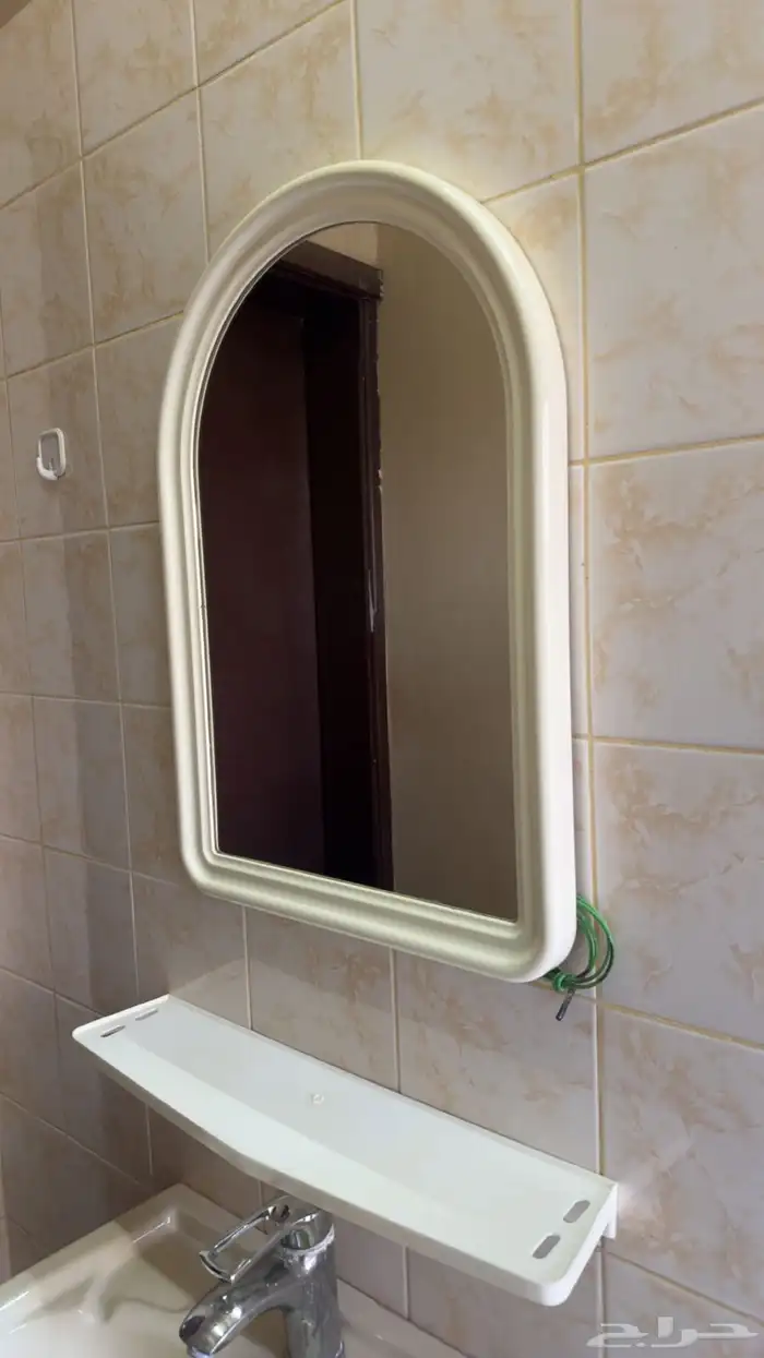 للبيع مرايات ورفوف 0