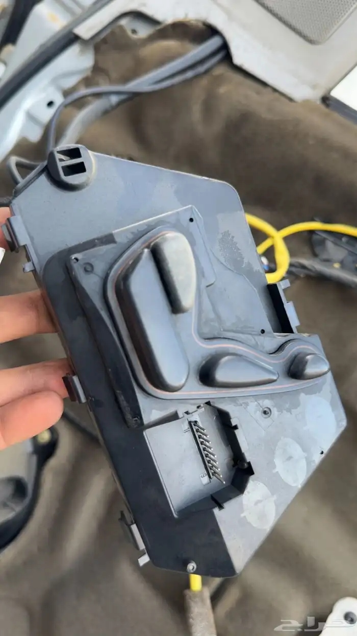 قطع مرسيدس فياقره 350s 1