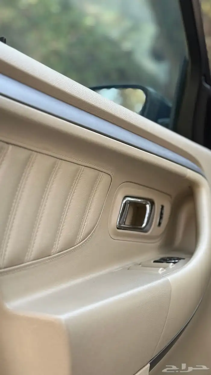 Ford Taurus 2017 (( تم البيع )) 32