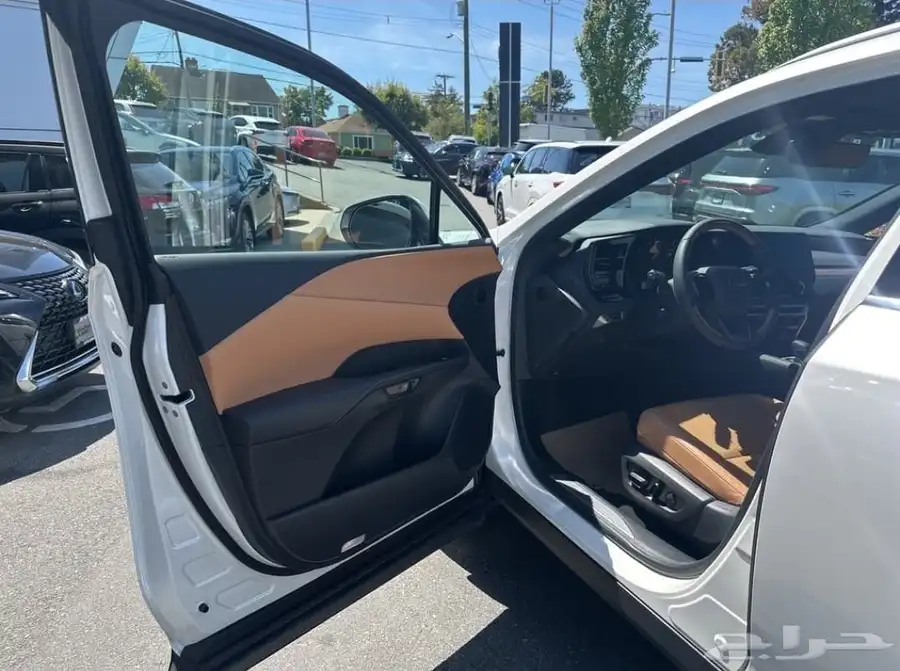 لكزس ار اكس لاكجري LEXUS RX 350 LUXURY PKG موديل 2024 15