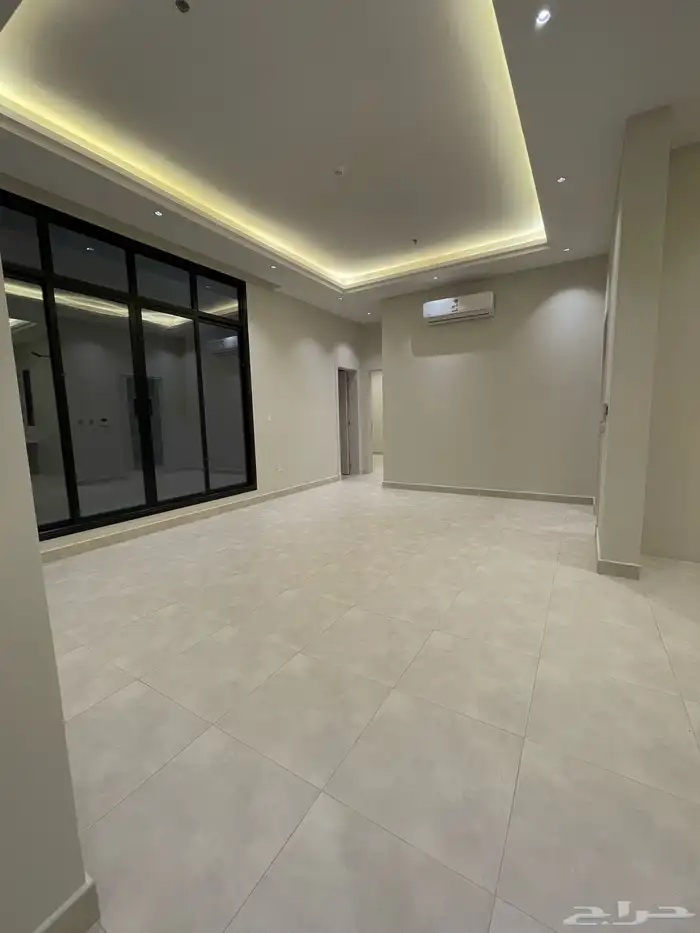 شقه سكنية فاخرة للايجار السنوي في حي الرمال -الرياض 1