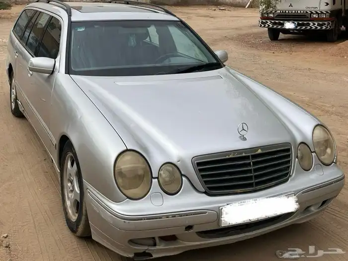 مرسيدس- بنز 2002 E240 1