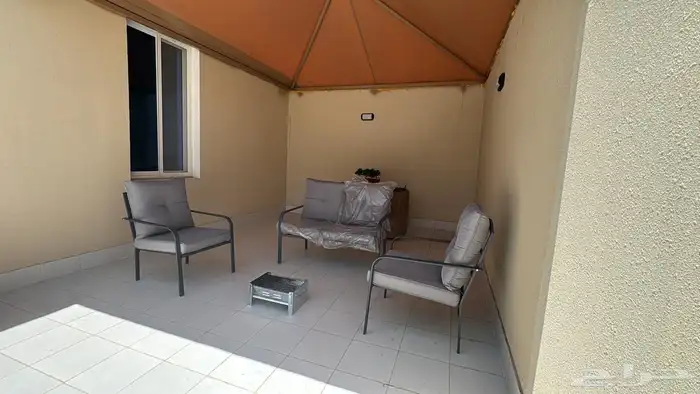 شقة روف سطح واسع مفروشة تأجير محجوزه إلى 29 ذو الحجه 29