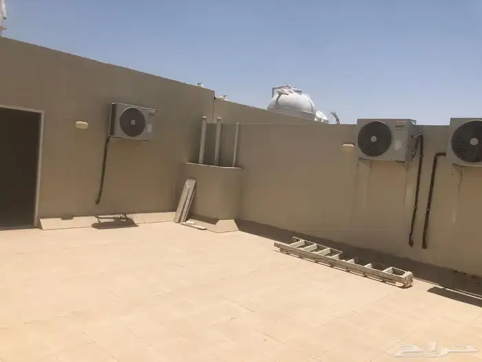 فيلا للايجار في حي العروبة سدين 17