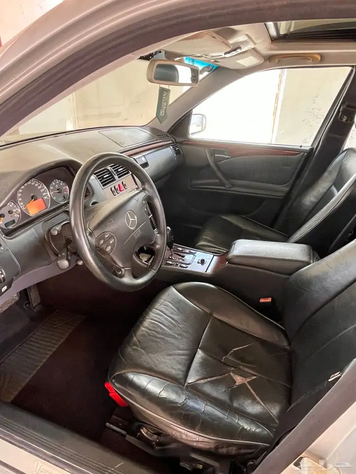 مرسيدس- بنز 2002 E240 9