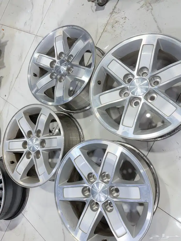 جنوط جمس يوكن جمس سيرا مقاس 17 اصلي واله 4