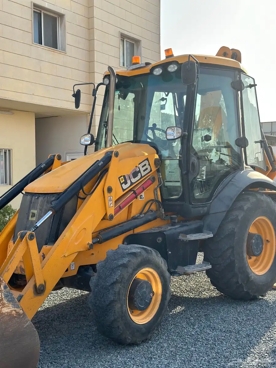 عرجا JCB دبل 3CX موديل 2018 انجليزي 1