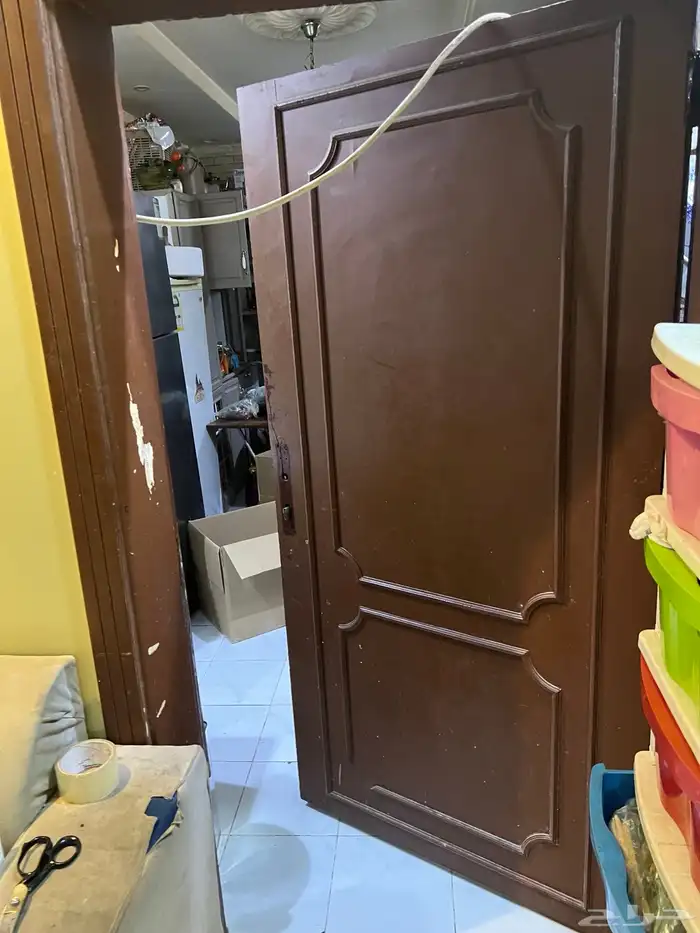 ابواب غرف بحاله جيده للبيع 1