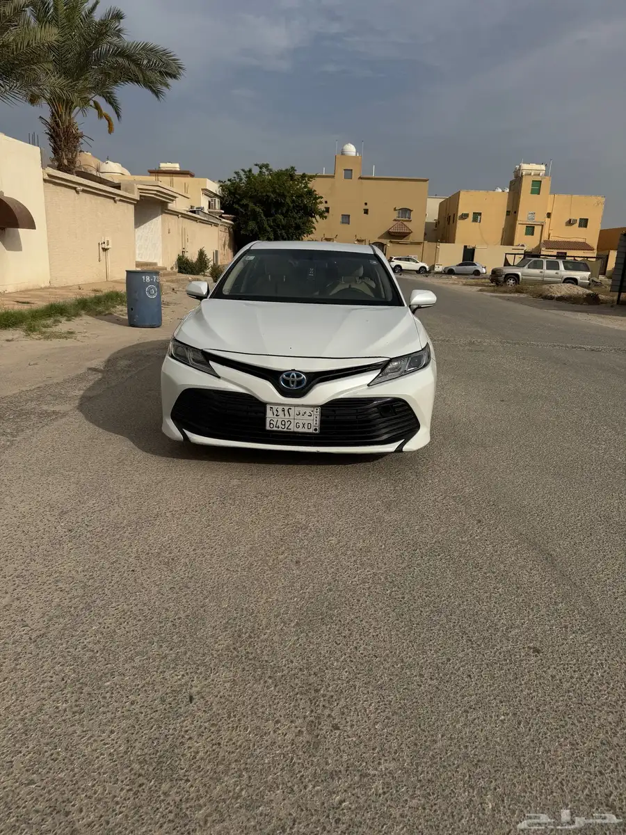 كامري هايبرد LE. 2018 0