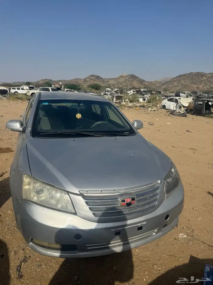 للبيع قطع غيار جيلي 2013 2